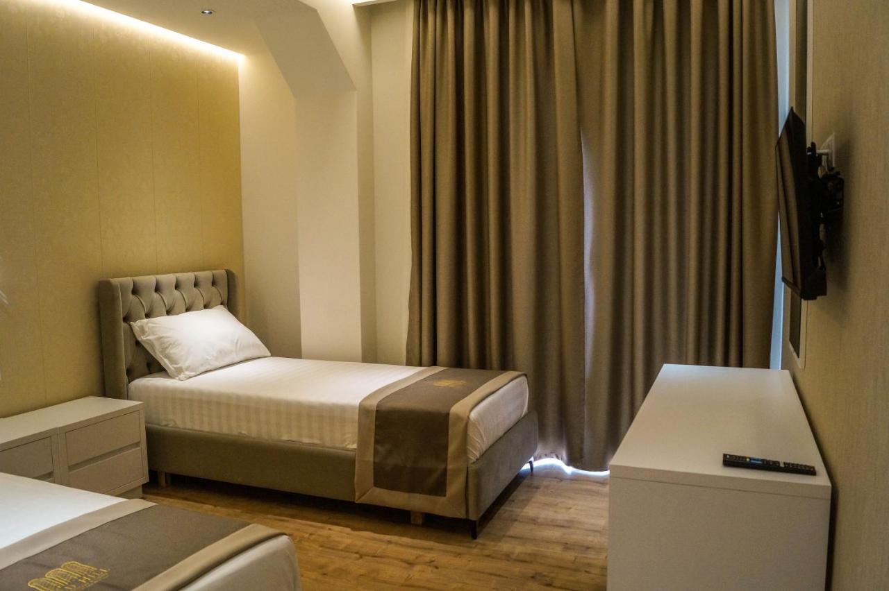 Red Hill Hotel Tirana Exterior photo